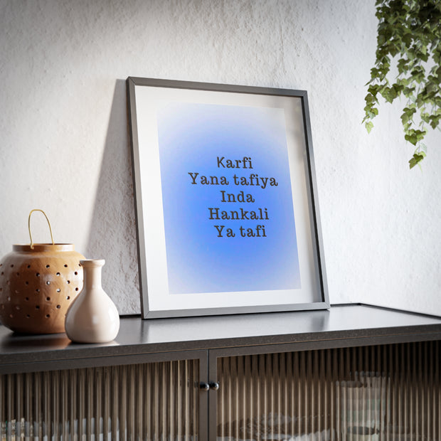Framed Posters, Matte“Ƙarfi yana tafiya inda hankali ya tafi – Hausa Motivational Quote Framed Wall Art | Energy Flows Where Attention Goes Poster”