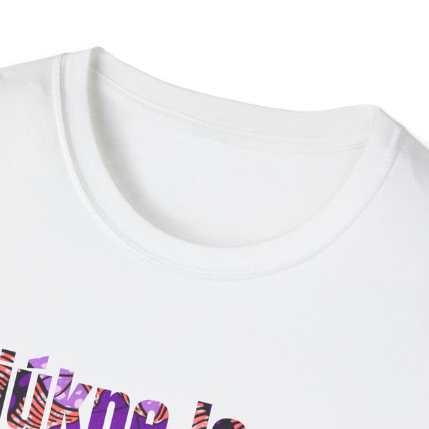 Chic Motivational T-Shirt – Igala “Mẹjúkpẹ lẹ ẹkọ… k’ugwọ chic.” (Back to the Grind… with Style)