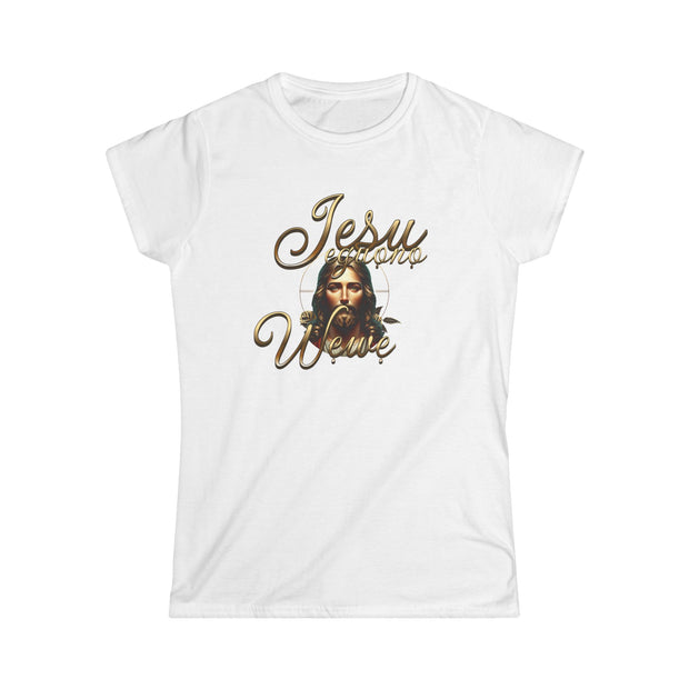 Jesus Loves You Urhobo T-Shirt – Christian Women’s Faith Tee, Inspirational Religious Apparel & Spiritual Gift