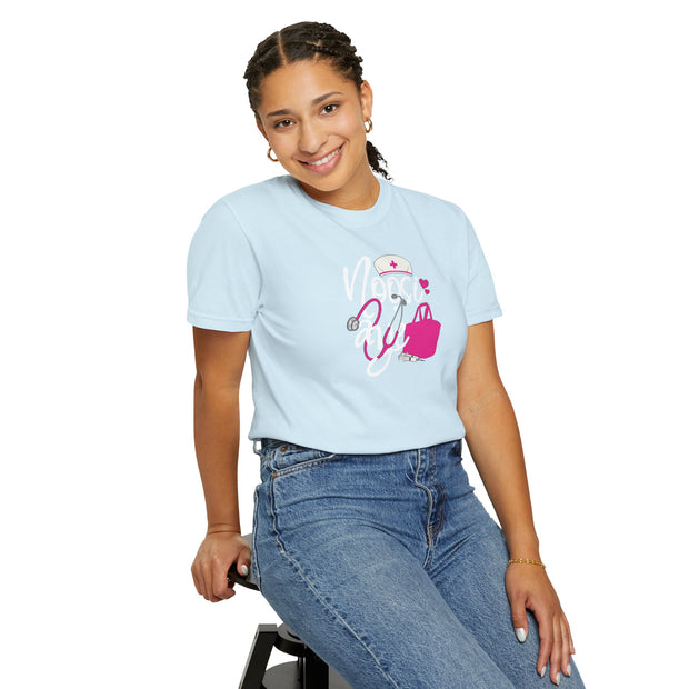 Celebrate Nurses with Style – Funny Nurse Appreciation T-Shirt | Nurse Life Tee, Healthcare Worker Gift, Medical Professional Top, Nọọsi Aye (Nurse Life in Yoruba) Shirt