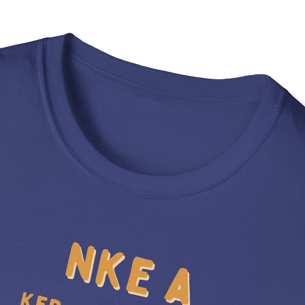 “This is what an amazing Dad looks like – Men’s Softstyle T-Shirt | Cultural Message: ‘KEDỤ IHE A DỊ ÉGWU ỊTỤNANYA NNA Ọ DỊ KA’ | Perfect Gift for Fathers”