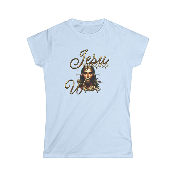 Jesus Loves You Urhobo T-Shirt – Christian Women’s Faith Tee, Inspirational Religious Apparel & Spiritual Gift