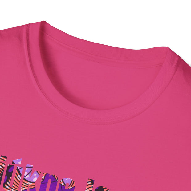 Chic Motivational T-Shirt – Igala “Mẹjúkpẹ lẹ ẹkọ… k’ugwọ chic.” (Back to the Grind… with Style)