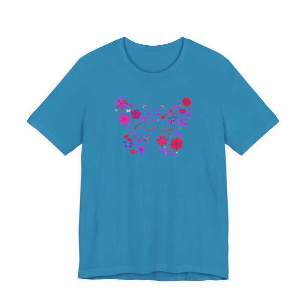 “Floral Butterfly Women Tee – Casual Summer Shirt, Butterfly Design T-Shirt, Gift for Nature Lovers, Spring Fashion Top, Oni mẹ (Mother in Urhobo)” ✅